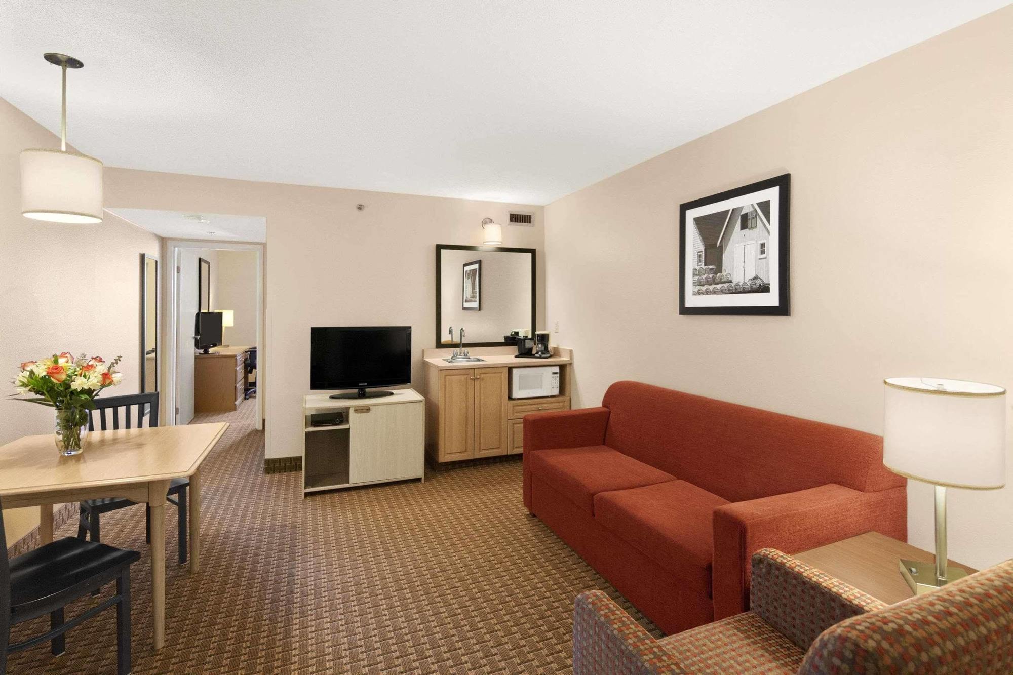 Country Inn & Suites Dartmouth Halifax Exterior photo